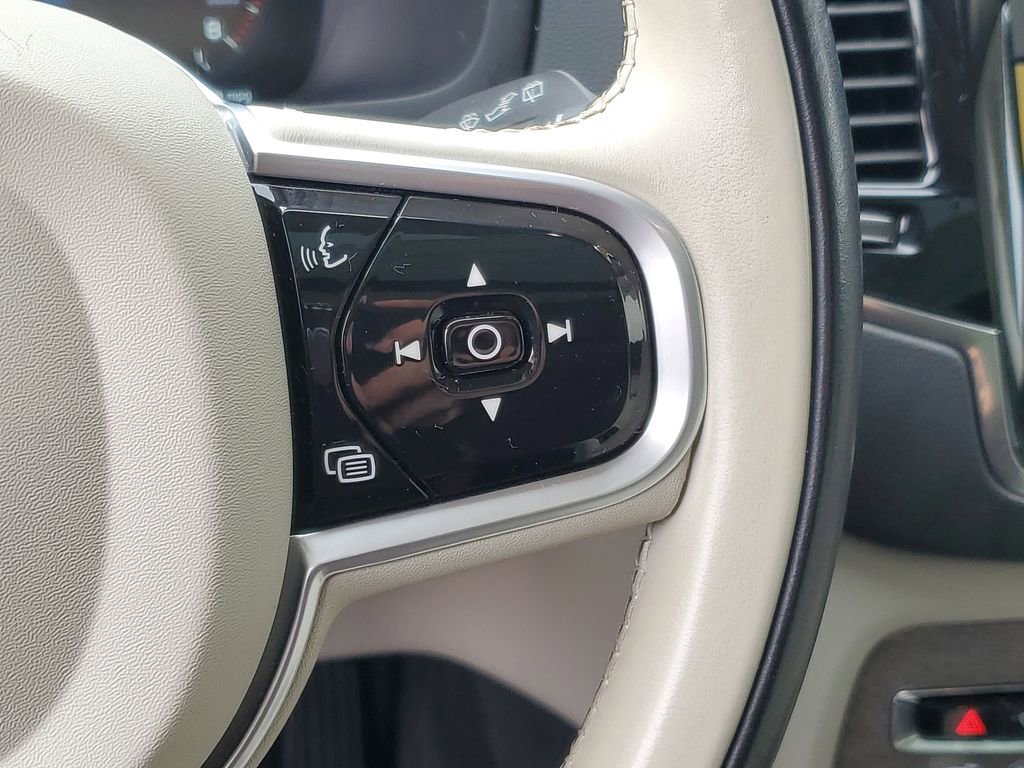 Used 2022 Volvo XC90 T6 Inscription w/ Advanced Package image 18