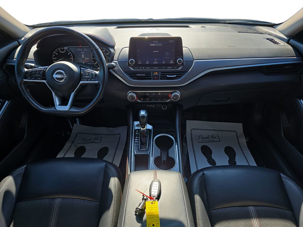 Used 2023 Nissan Altima 2.5 SR image 12