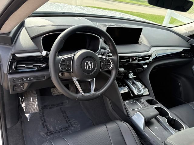 Used 2024 Acura MDX w/ Technology Package AWD/4WD image 11
