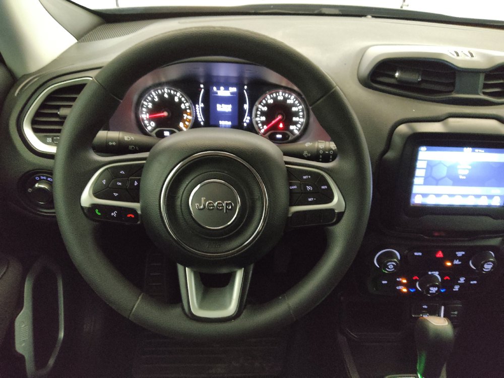 Used 2021 Jeep Renegade Sport FWD image 22