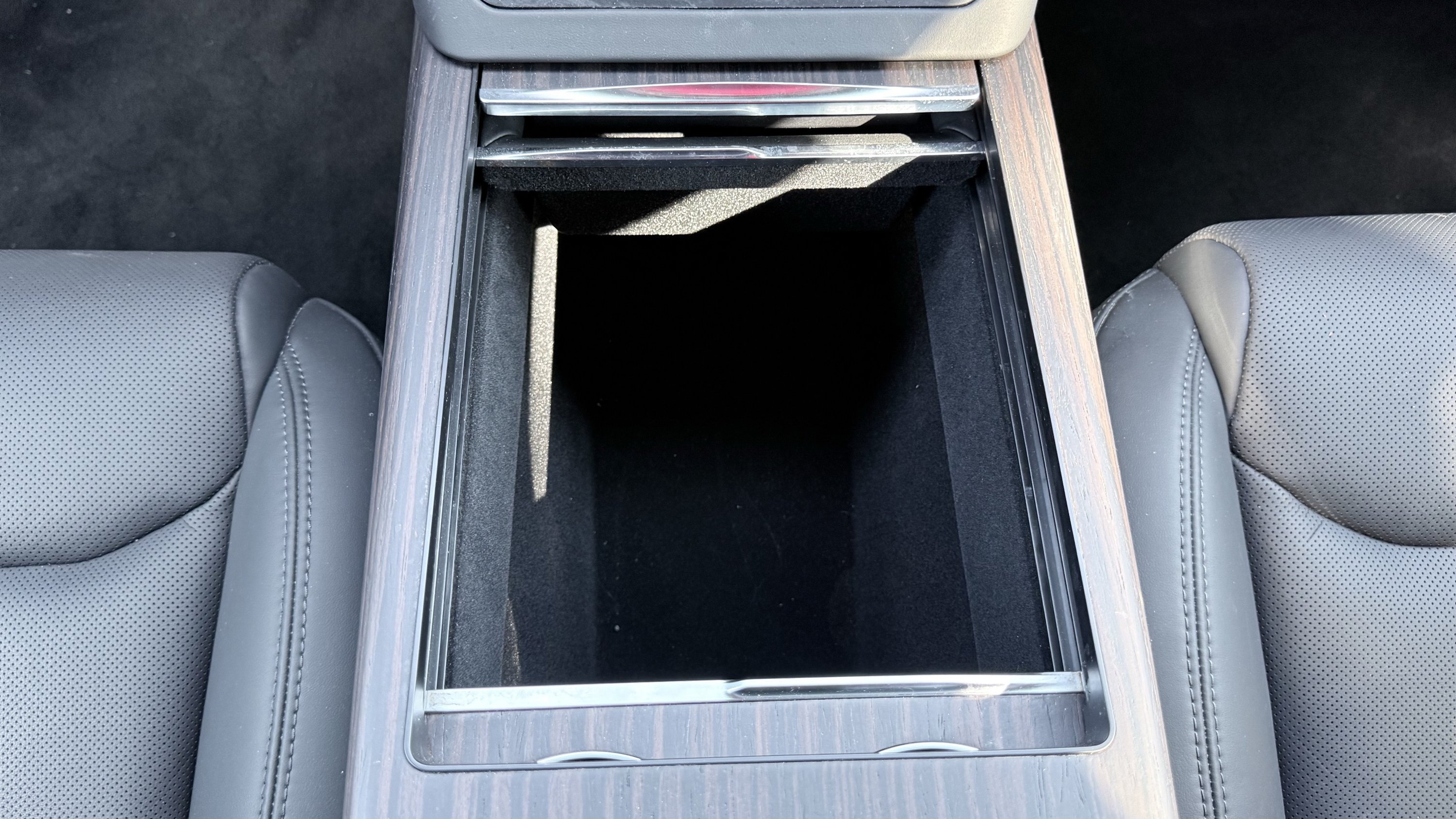 Used 2024 Tesla Model X AWD/4WD image 66