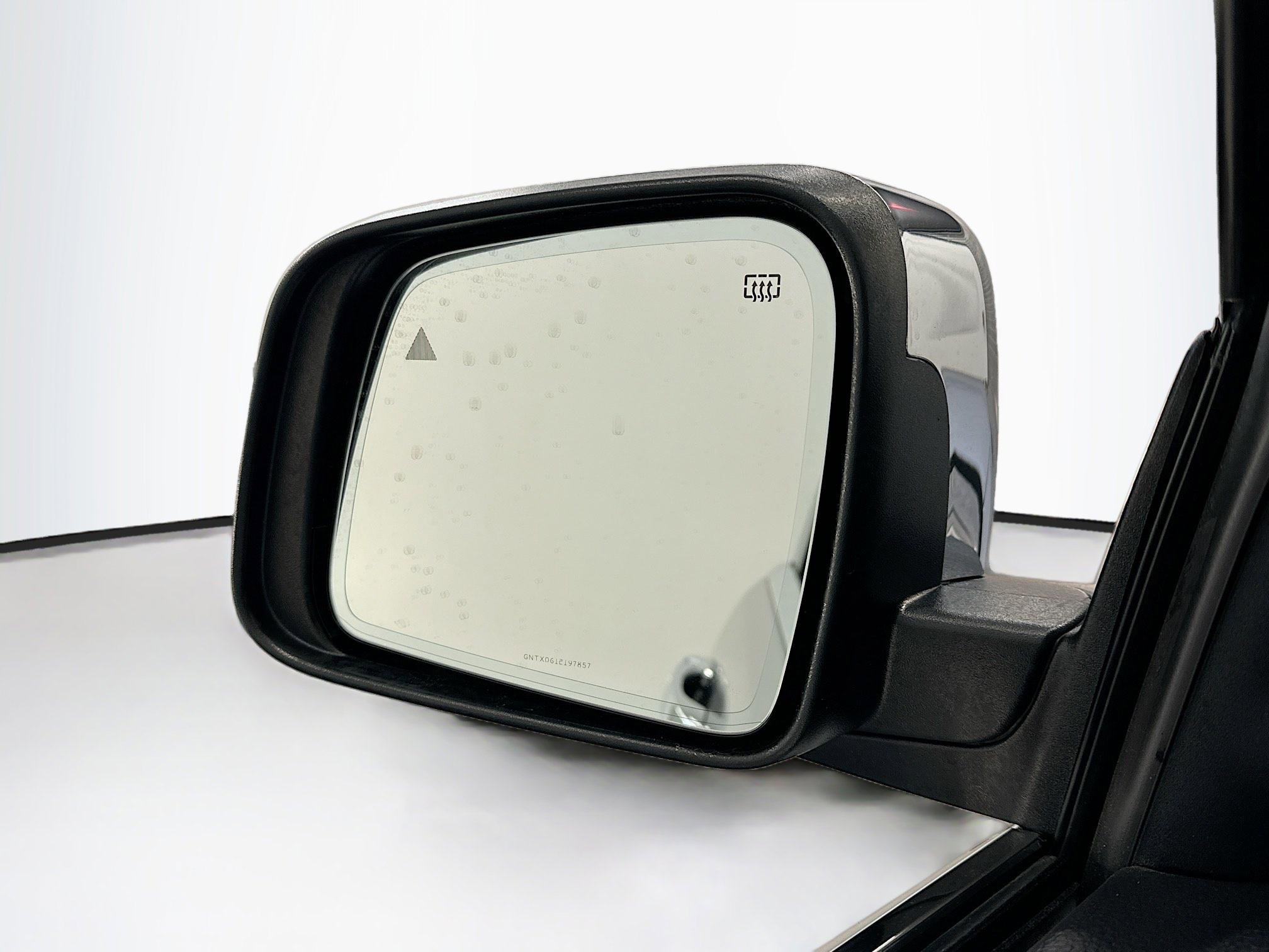Used 2019 Jeep Grand Cherokee Limited image 16