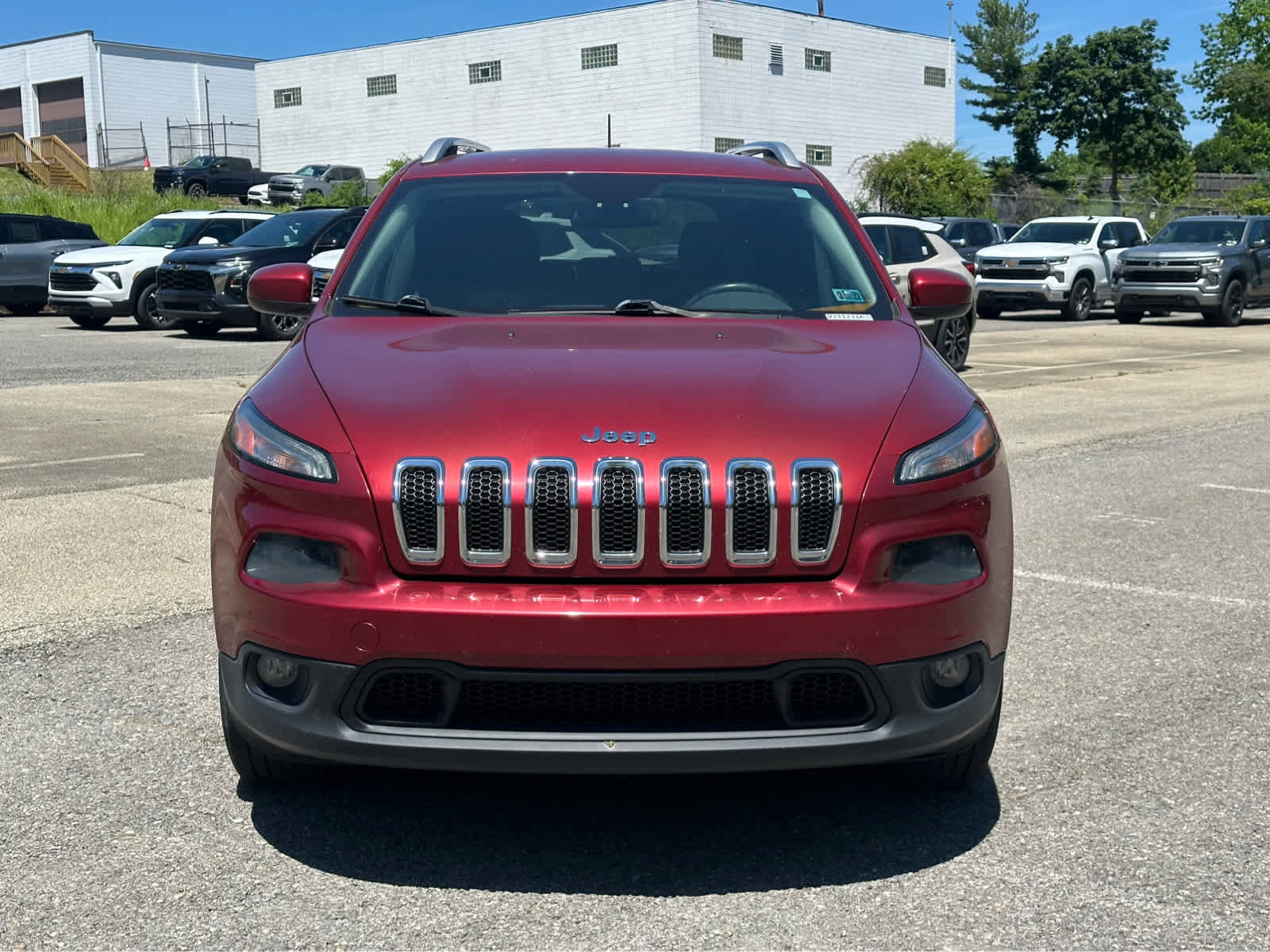 Used 2014 Jeep Cherokee Latitude w/ Cold Weather Group AWD/4WD image 2