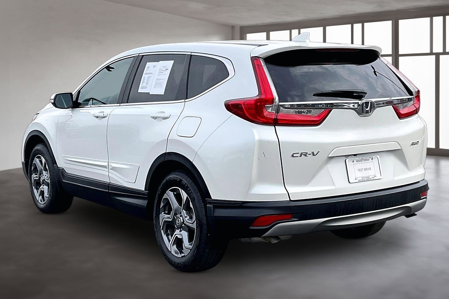 Used 2018 Honda CR-V EX image 4