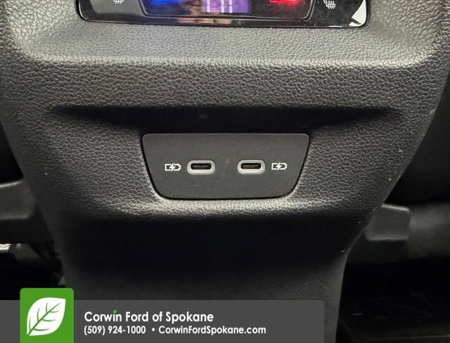 Used 2025 Volkswagen Tiguan SEL R-Line AWD/4WD image 13