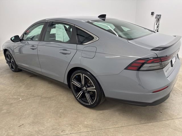 Used 2023 Honda Accord Sport image 7