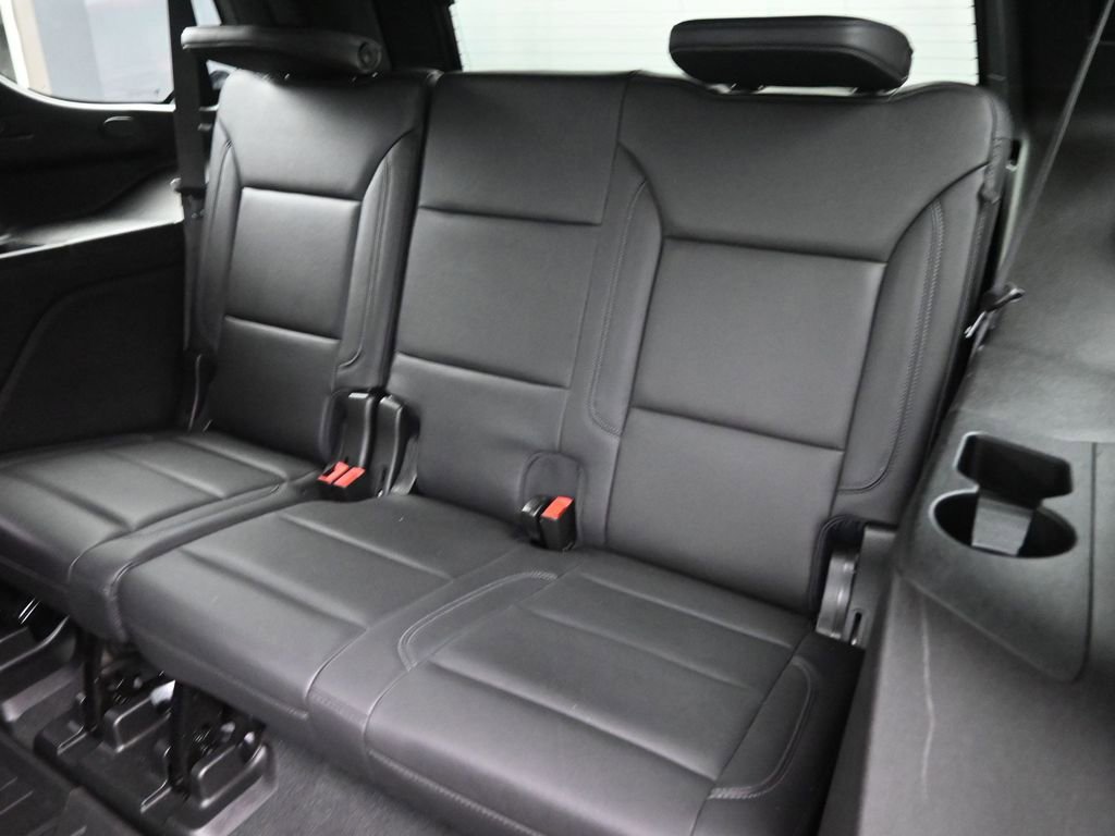 Used 2021 Chevrolet Tahoe Z71 w/ Z71 Off-Road Package image 14