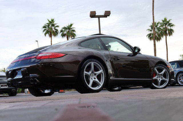 Used 2011 Porsche 911 Carrera 4S image 20