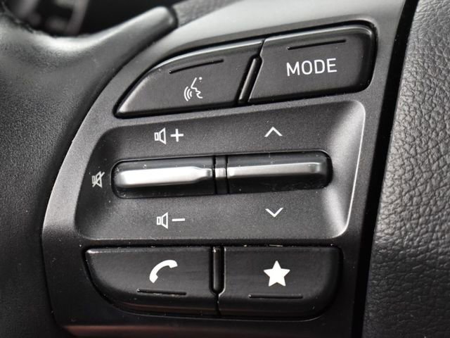 Used 2022 Hyundai Kona Limited image 24