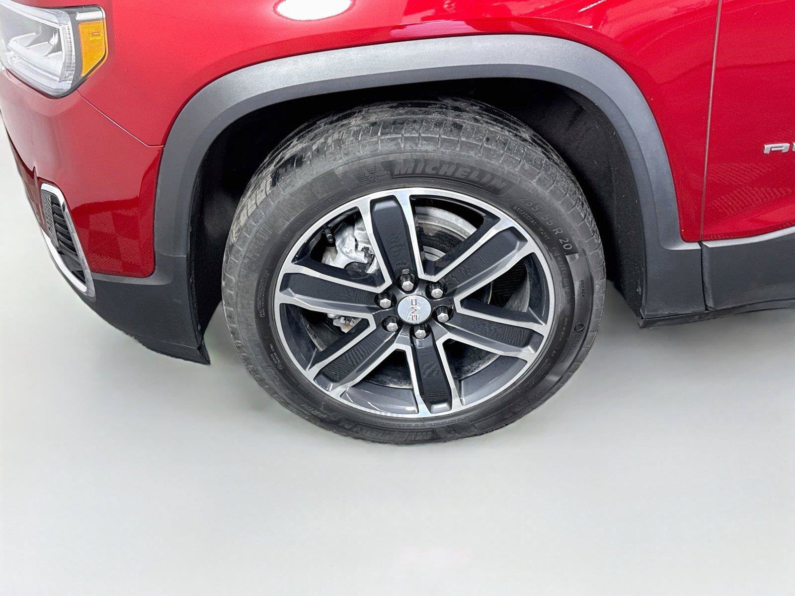 Used 2023 GMC Acadia SLT w/ Technology Package AWD/4WD image 26