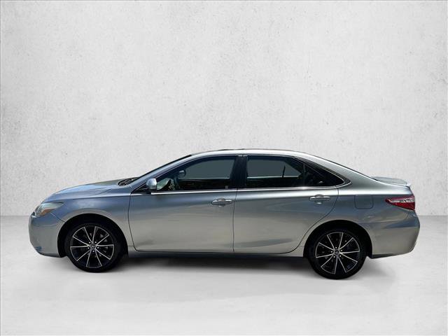 Used 2016 Toyota Camry XSE w/ Moonroof Package FWD image 6