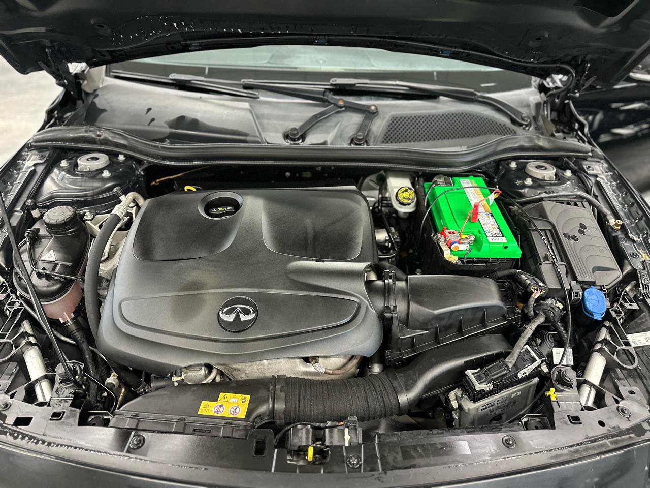 Used 2018 INFINITI QX30 Sport w/ Sport Leather Package image 35