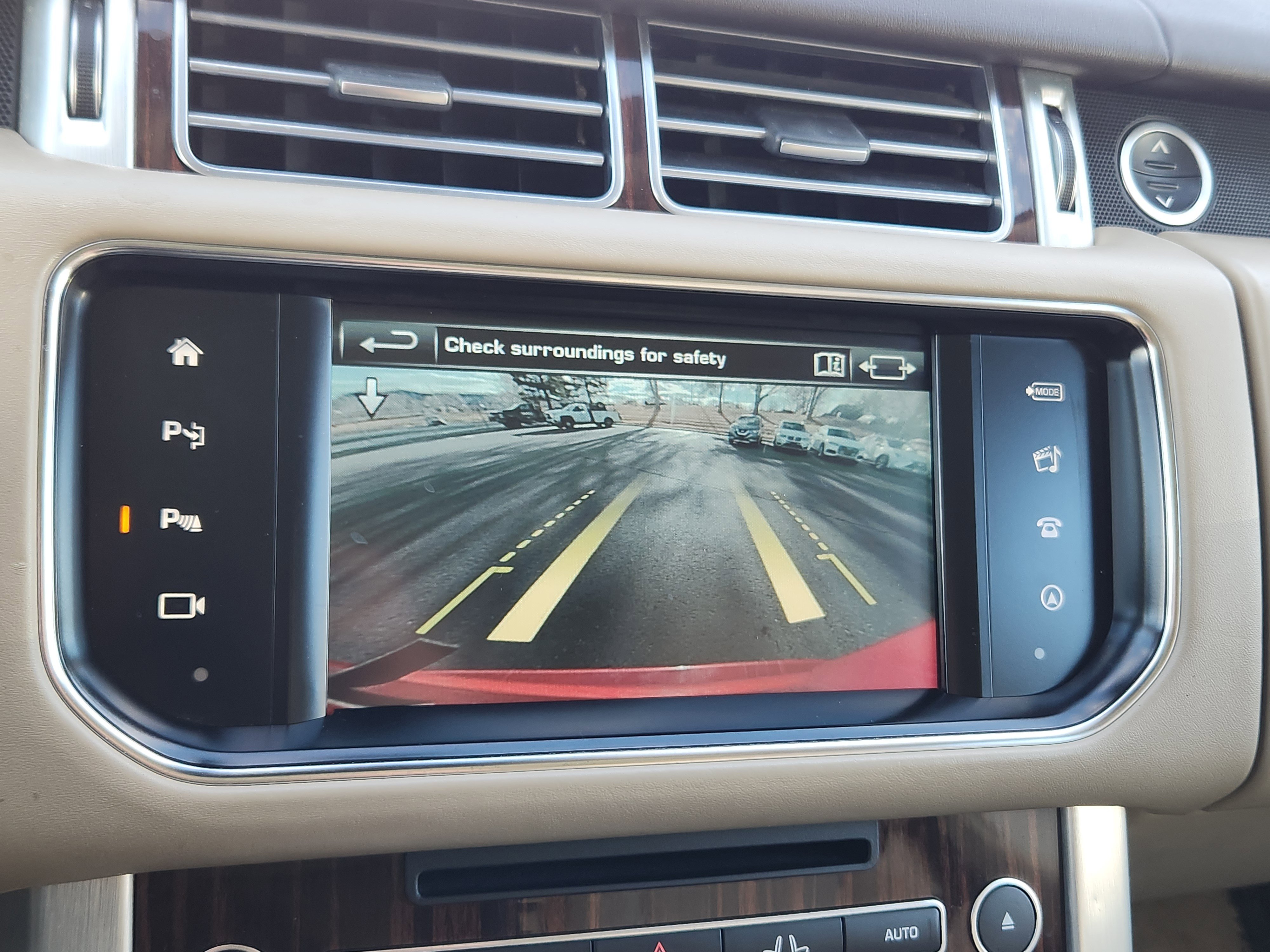 Used 2016 Land Rover Range Rover Supercharged image 29