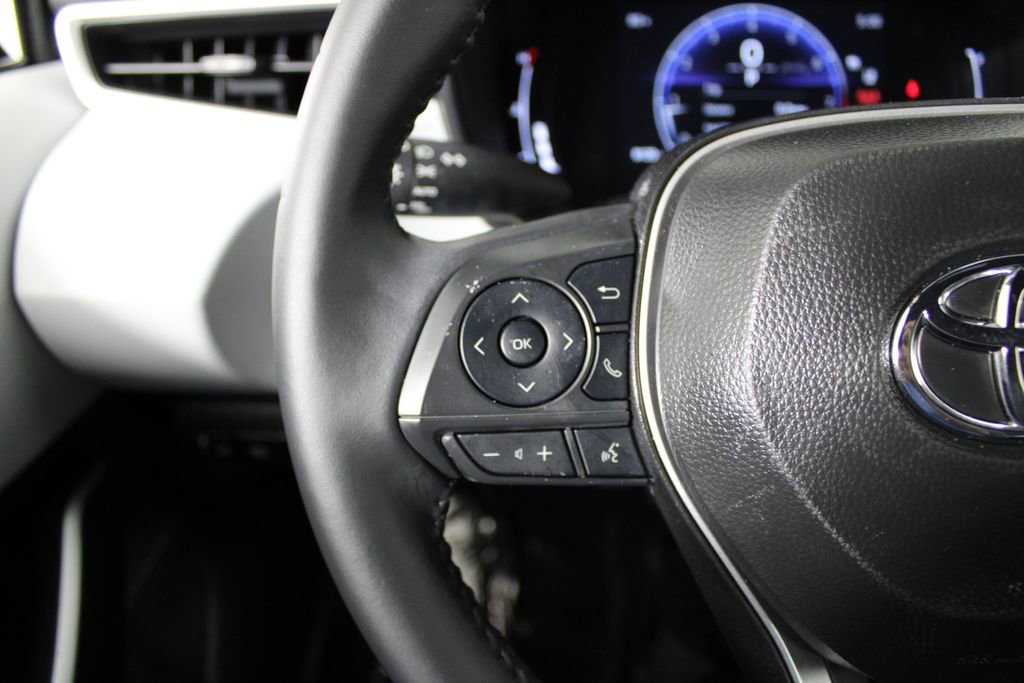 Used 2025 Toyota Corolla FX w/ Convenience Package image 23