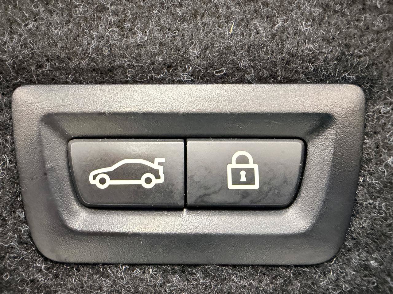 Used 2019 BMW 530i w/ Convenience Package RWD image 27