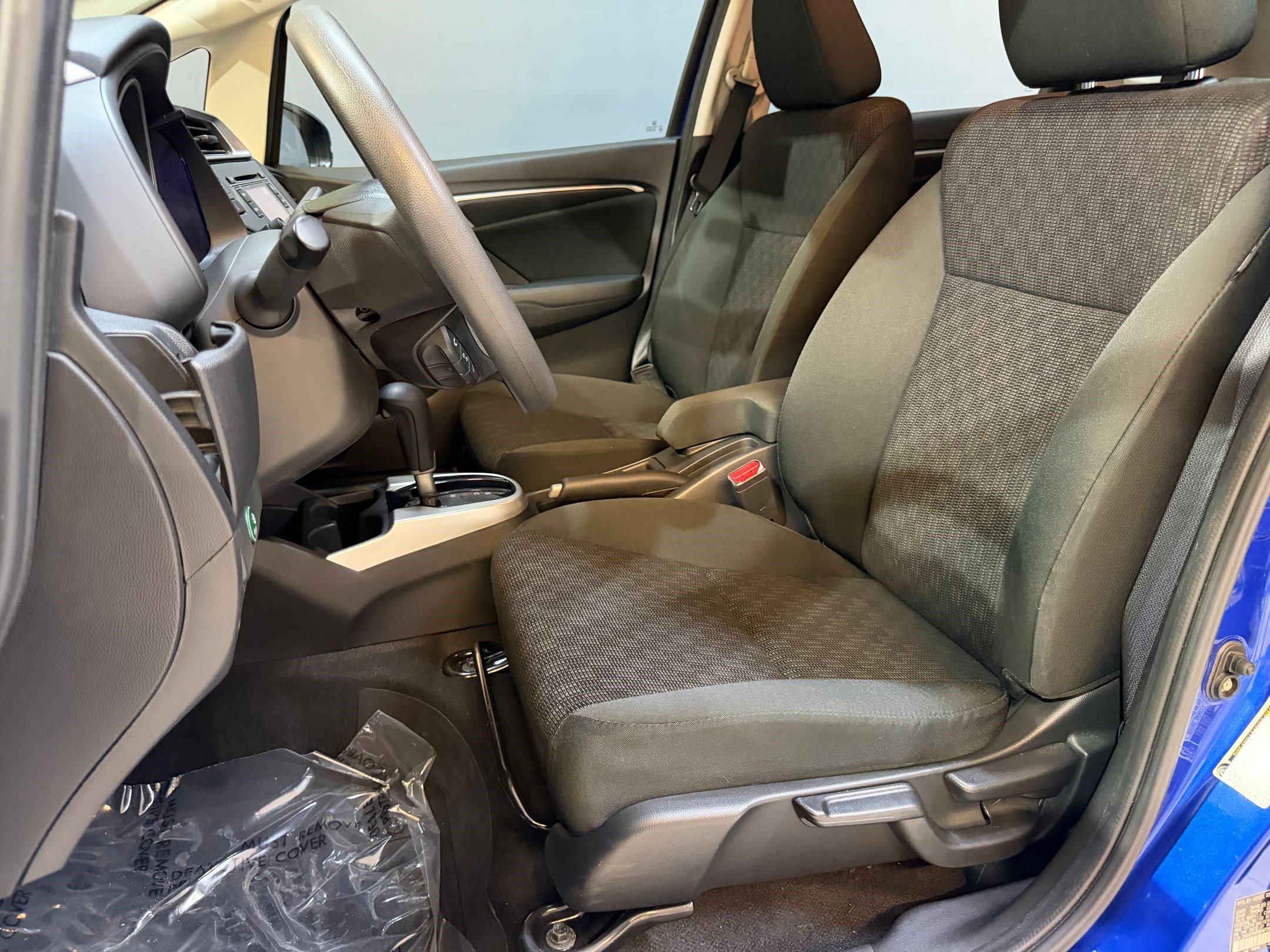 Used 2017 Honda Fit LX image 5