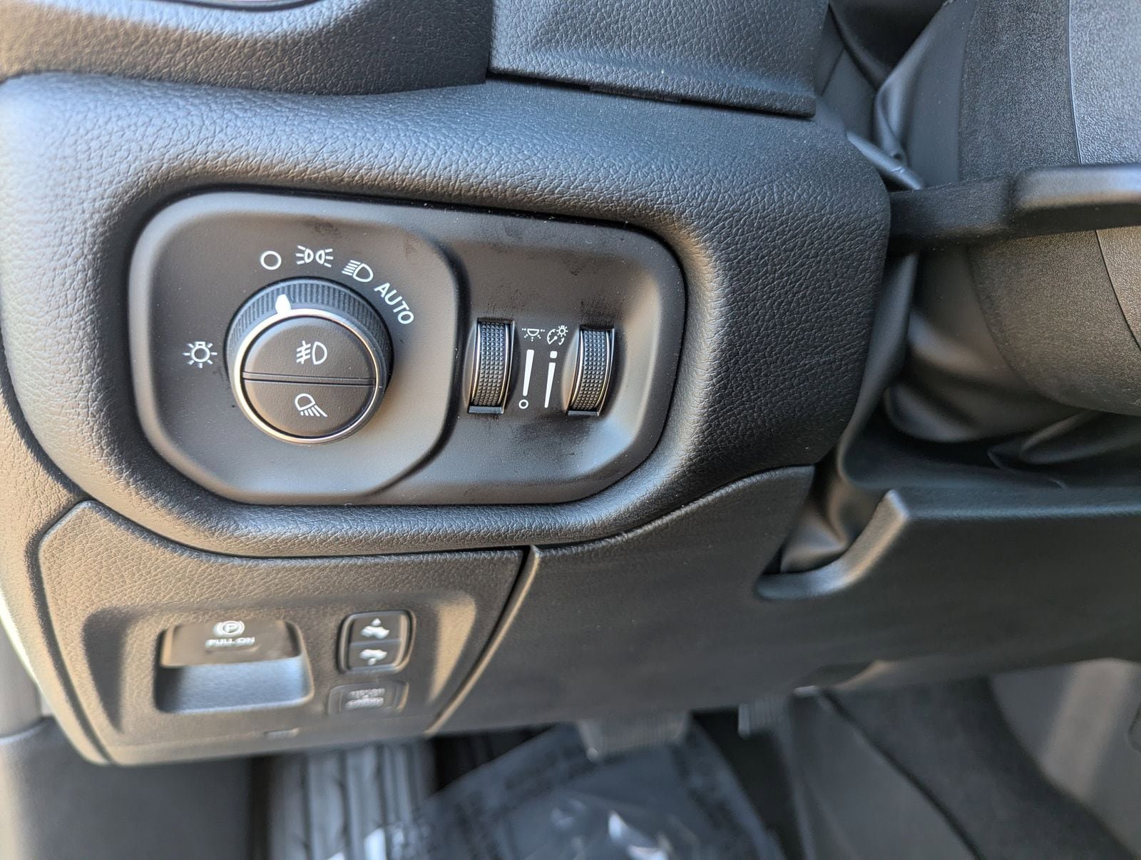 New 2026 RAM 1500 Big Horn AWD/4WD image 22