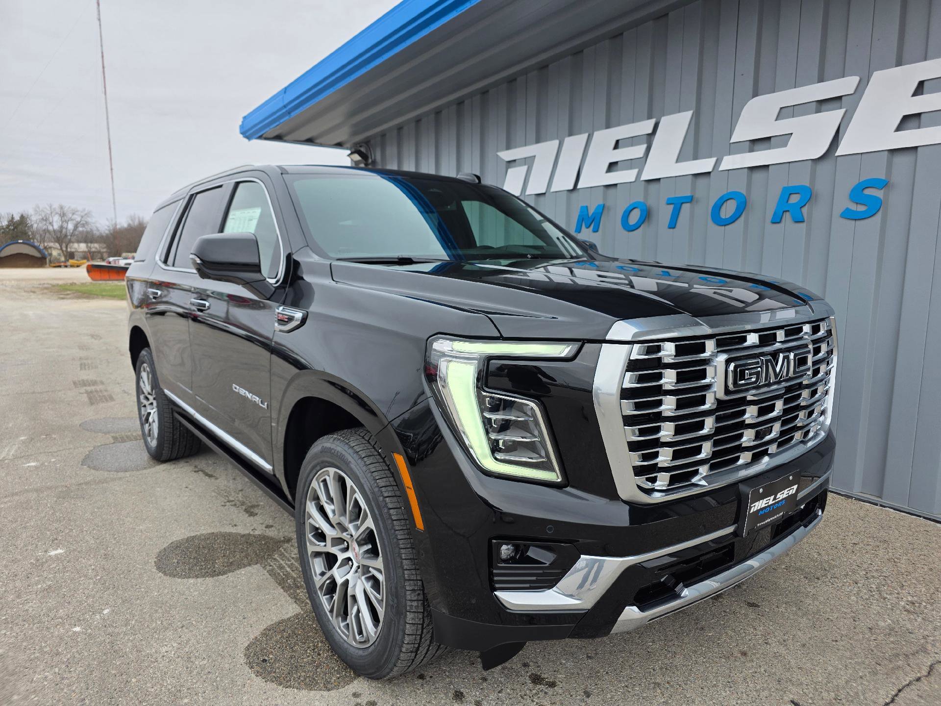 New 2026 GMC Yukon Denali image 4