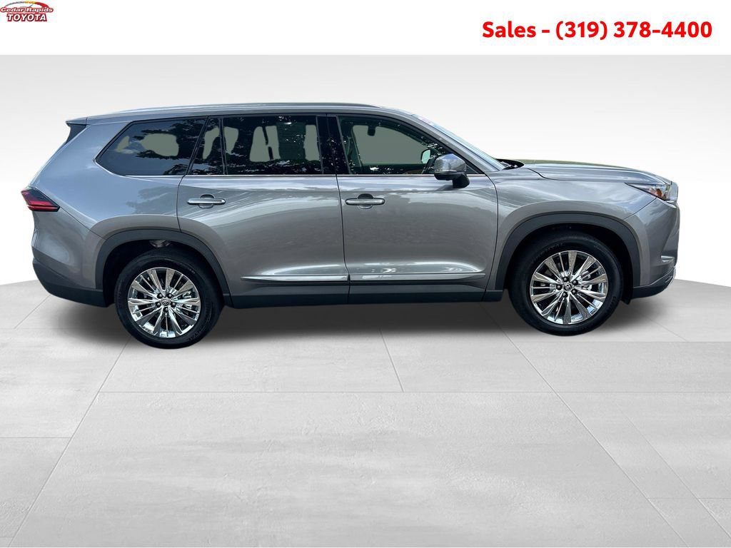 Certified 2025 Toyota Grand Highlander AWD image 8