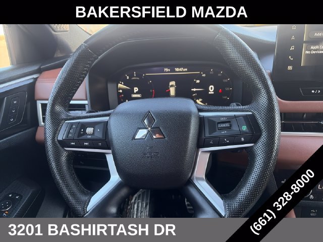 Used 2025 Mitsubishi Outlander SEL FWD image 14