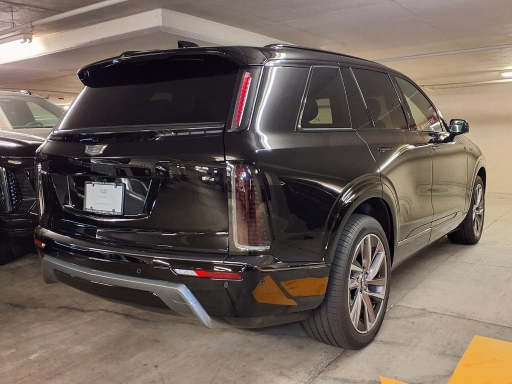 New 2027 Cadillac Vistiq Sport AWD/4WD image 8