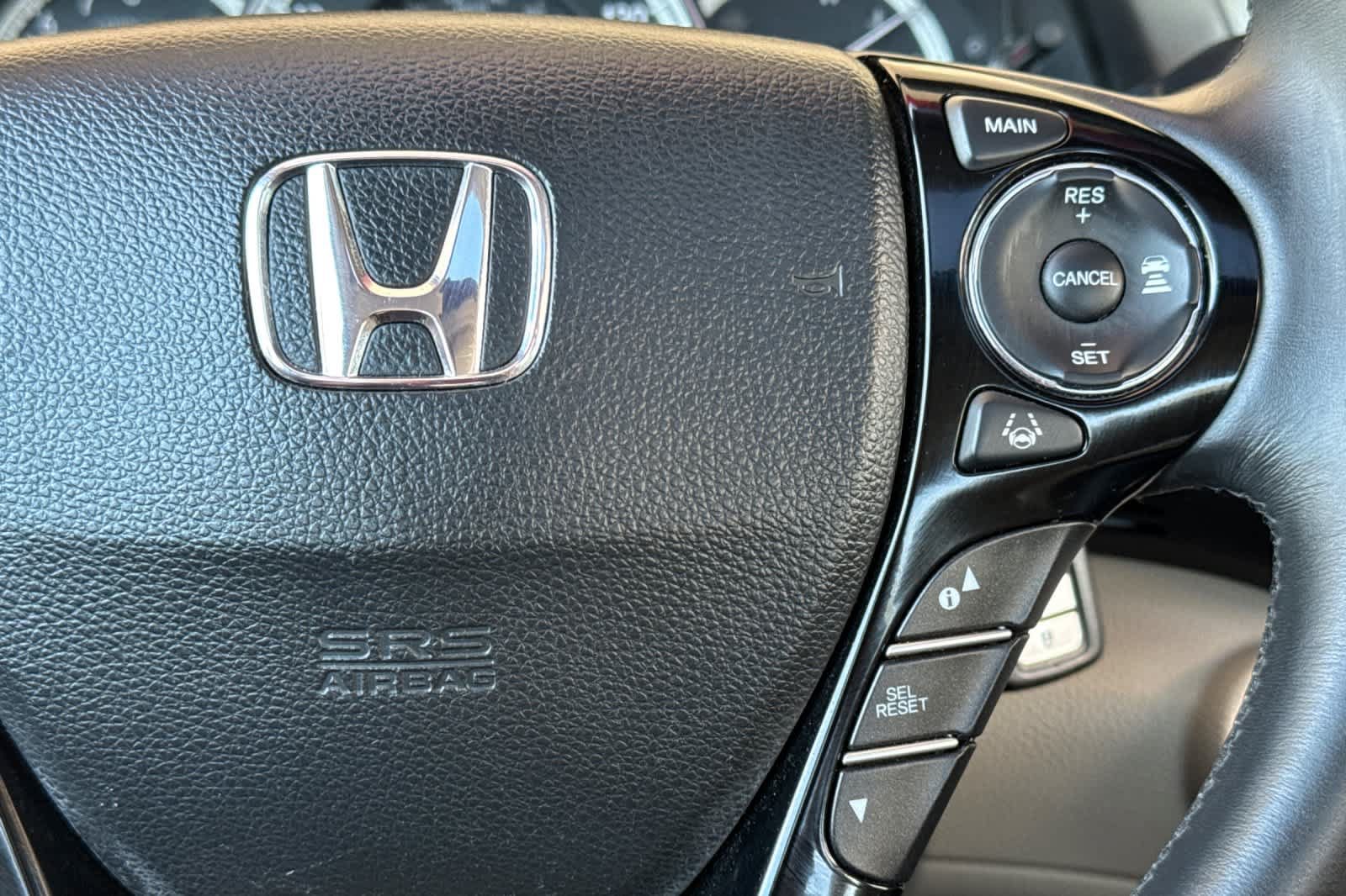 Used 2017 Honda Accord Touring image 26