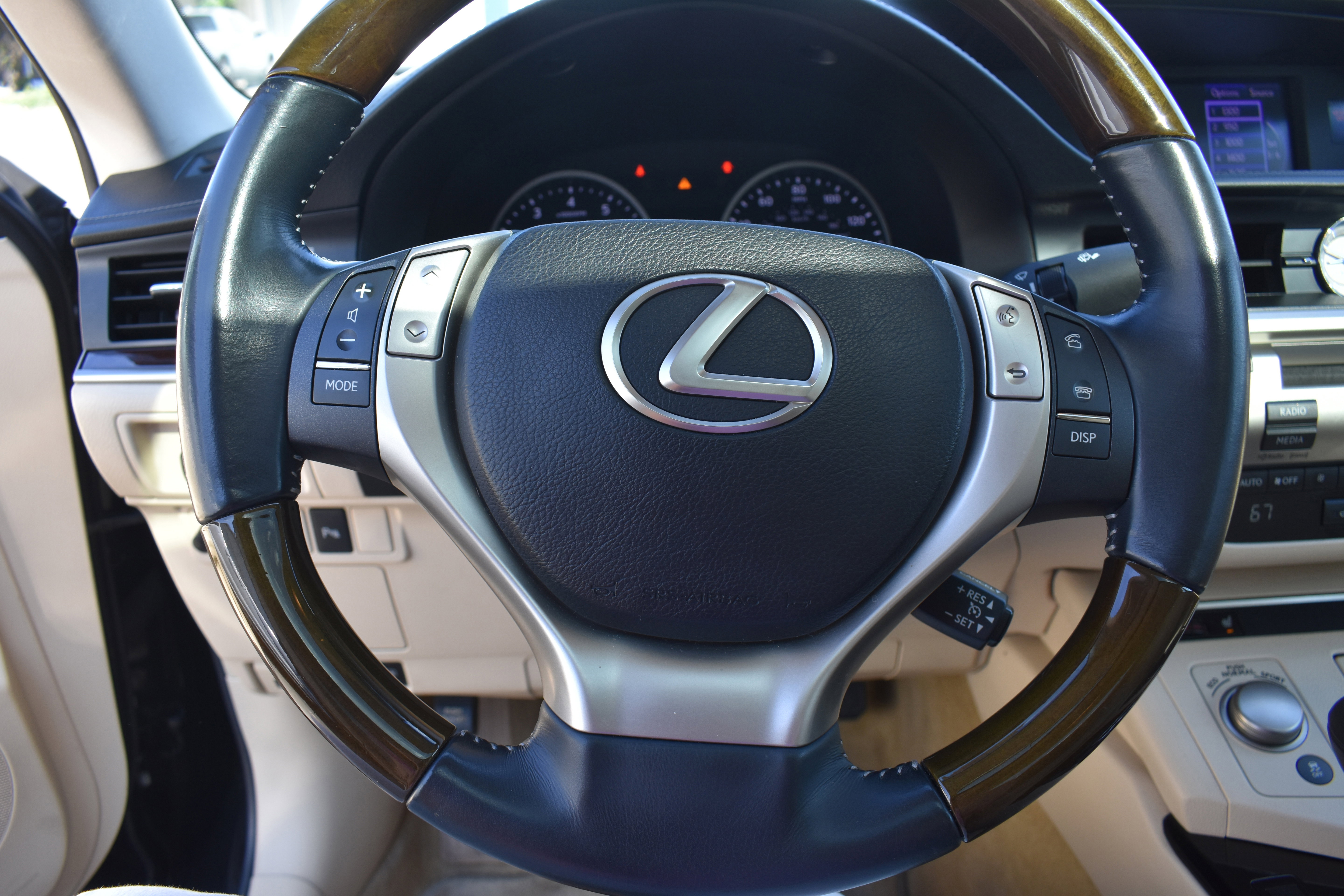 Used 2013 Lexus ES 350 w/ Premium Pkg image 13