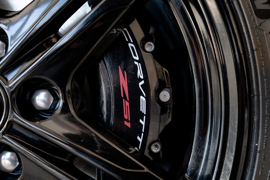 New 2026 Chevrolet Corvette Stingray Premium Cpe w/ Z51 Performance Package RWD image 13