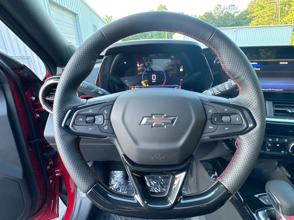 New 2026 Chevrolet Trax RS w/ Driver Confidence Package FWD image 16