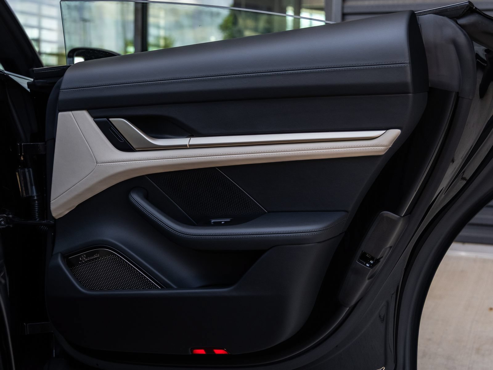 New 2026 Porsche Taycan GTS AWD/4WD image 42