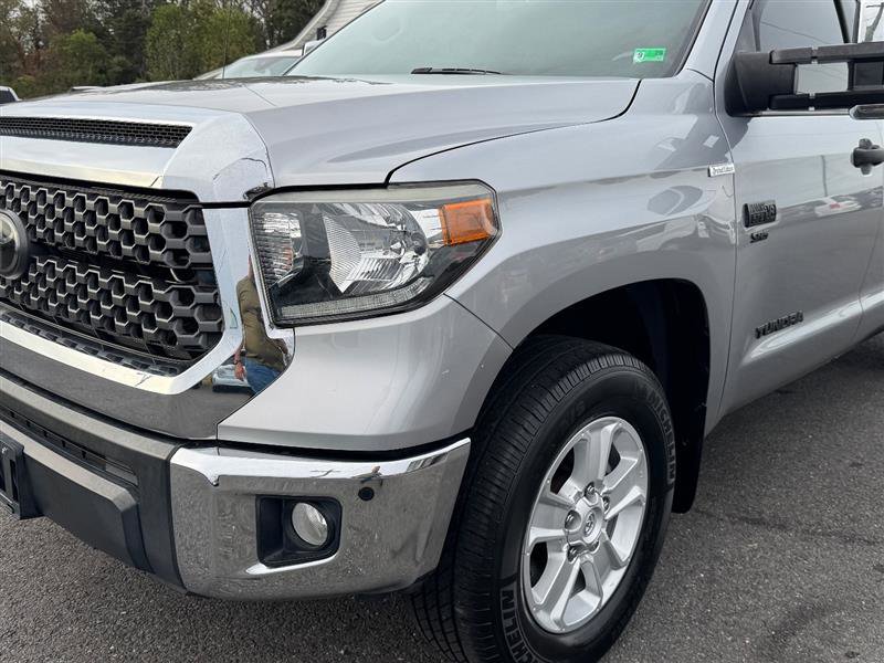 Used 2019 Toyota Tundra SR5 w/ Convenience Package image 13