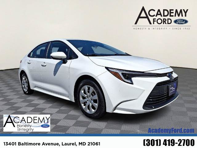 Used 2025 Toyota Corolla LE