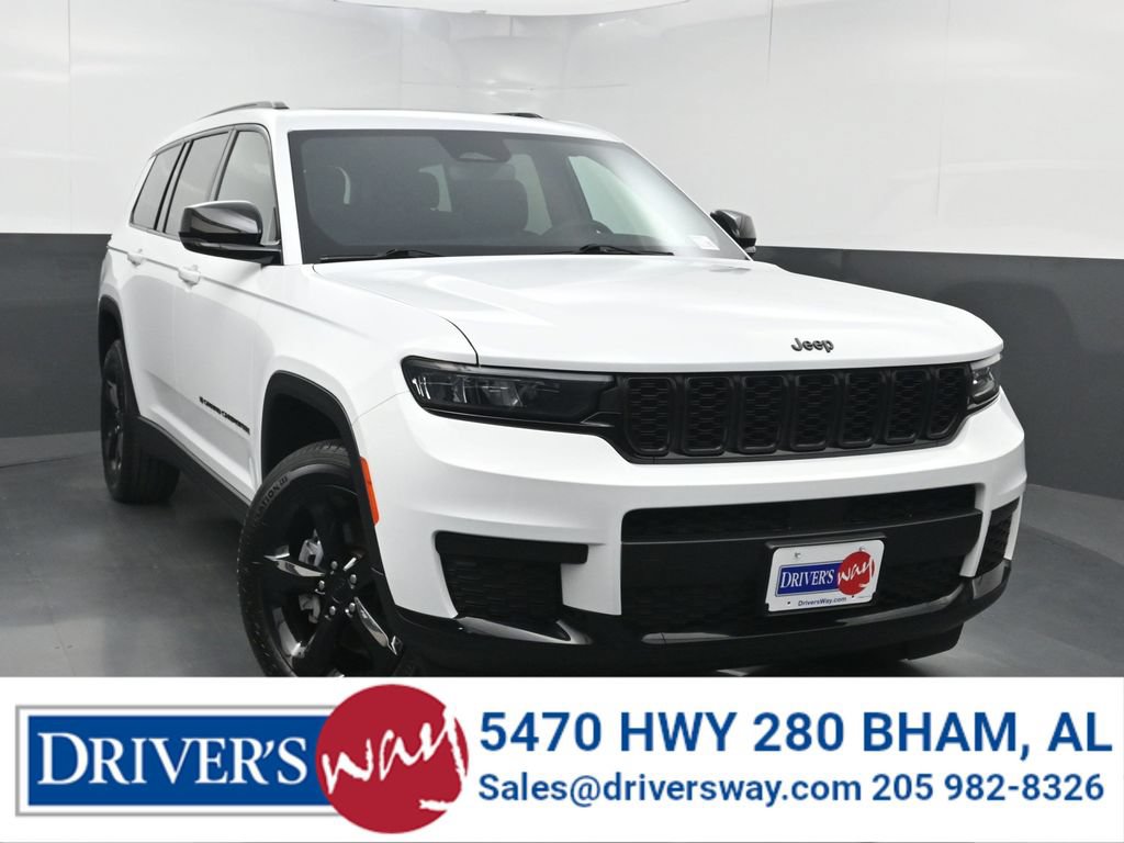 Used 2024 Jeep Grand Cherokee L Altitude AWD/4WD image 1