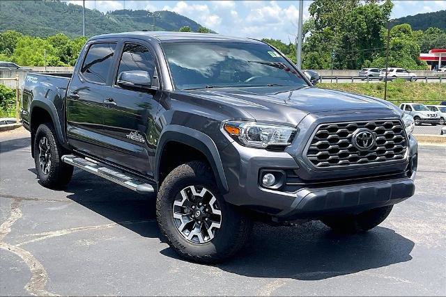 Used 2023 Toyota Tacoma TRD Off-Road RWD image 2
