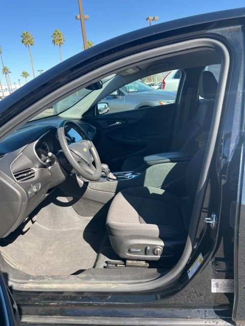 Used 2023 Chevrolet Malibu LT image 21