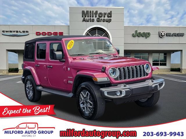 Certified 2024 Jeep Wrangler Unlimited Sahara w/ Technology Group AWD/4WD image 1