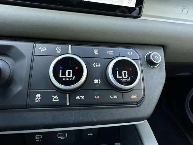 Used 2024 Land Rover Defender 110 S AWD/4WD image 27