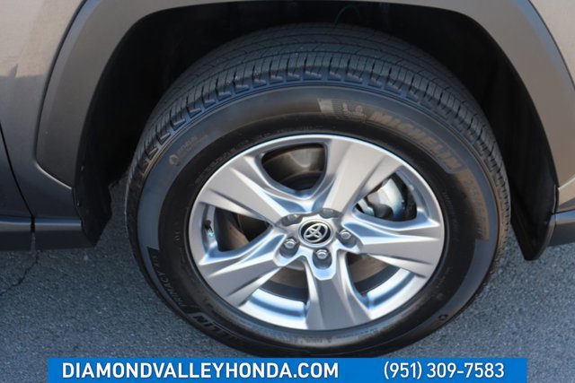 Used 2025 Toyota RAV4 XLE image 25