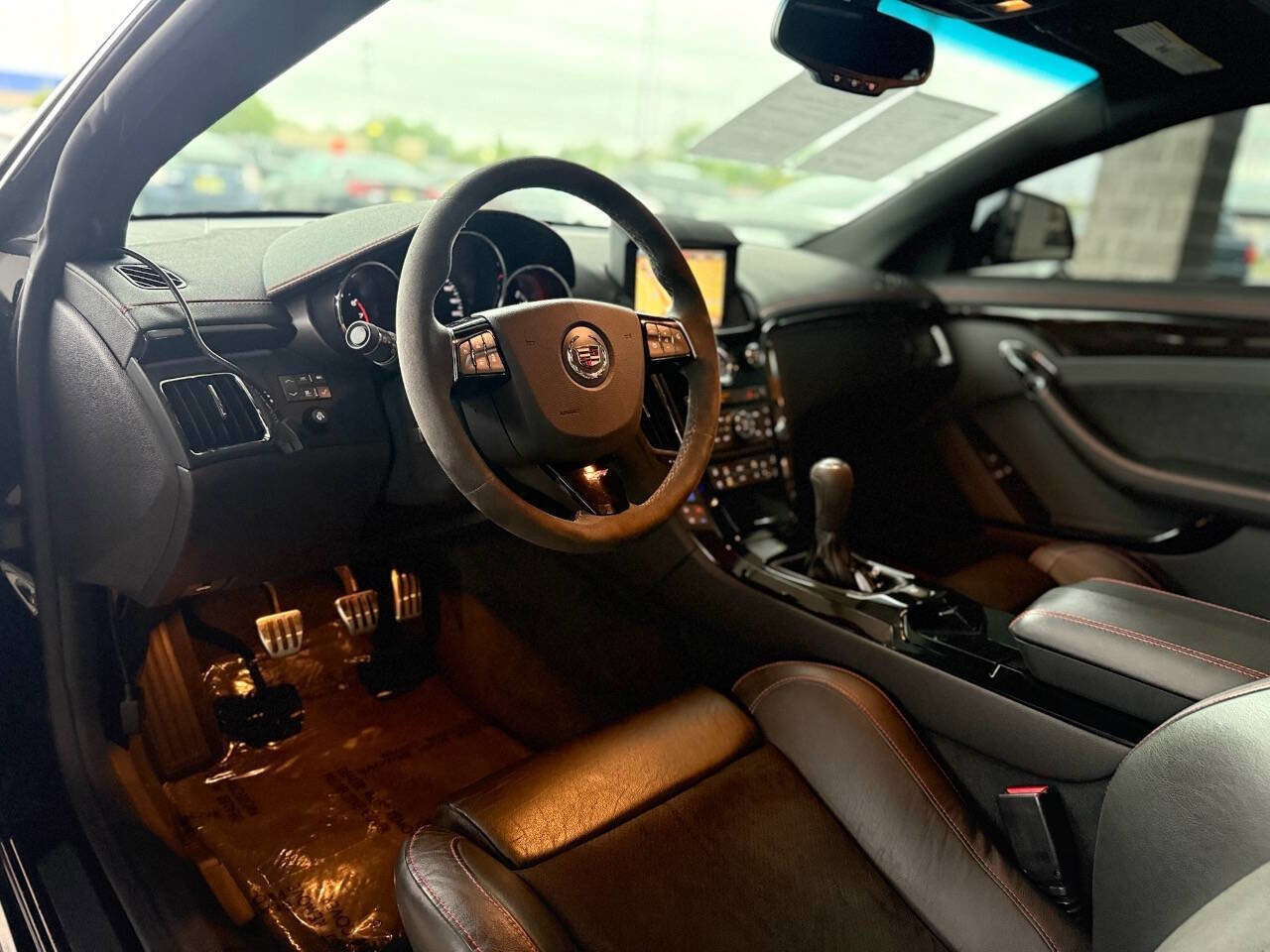 Used 2015 Cadillac CTS V RWD image 28