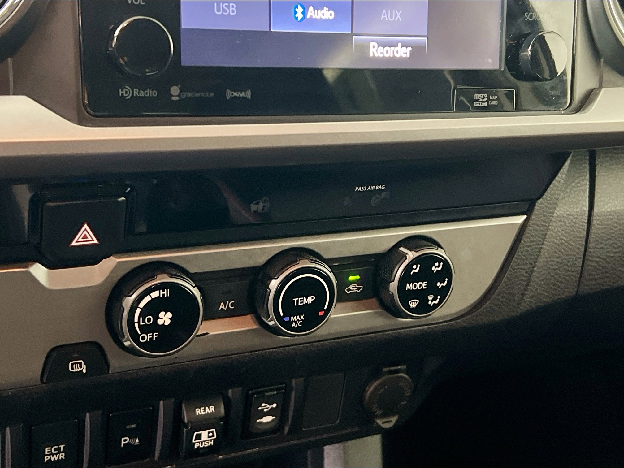 Used 2018 Toyota Tacoma SR5 image 26