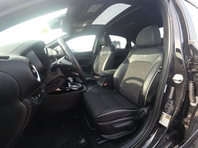 Used 2023 Kia Forte GT-Line w/ GT-Line Premium Package image 25
