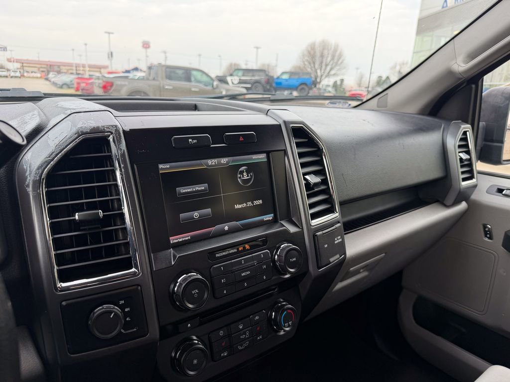 Used 2015 Ford F150 XLT w/ Equipment Group 302A Luxury image 18