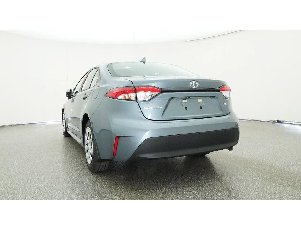 Used 2025 Toyota Corolla LE FWD image 27