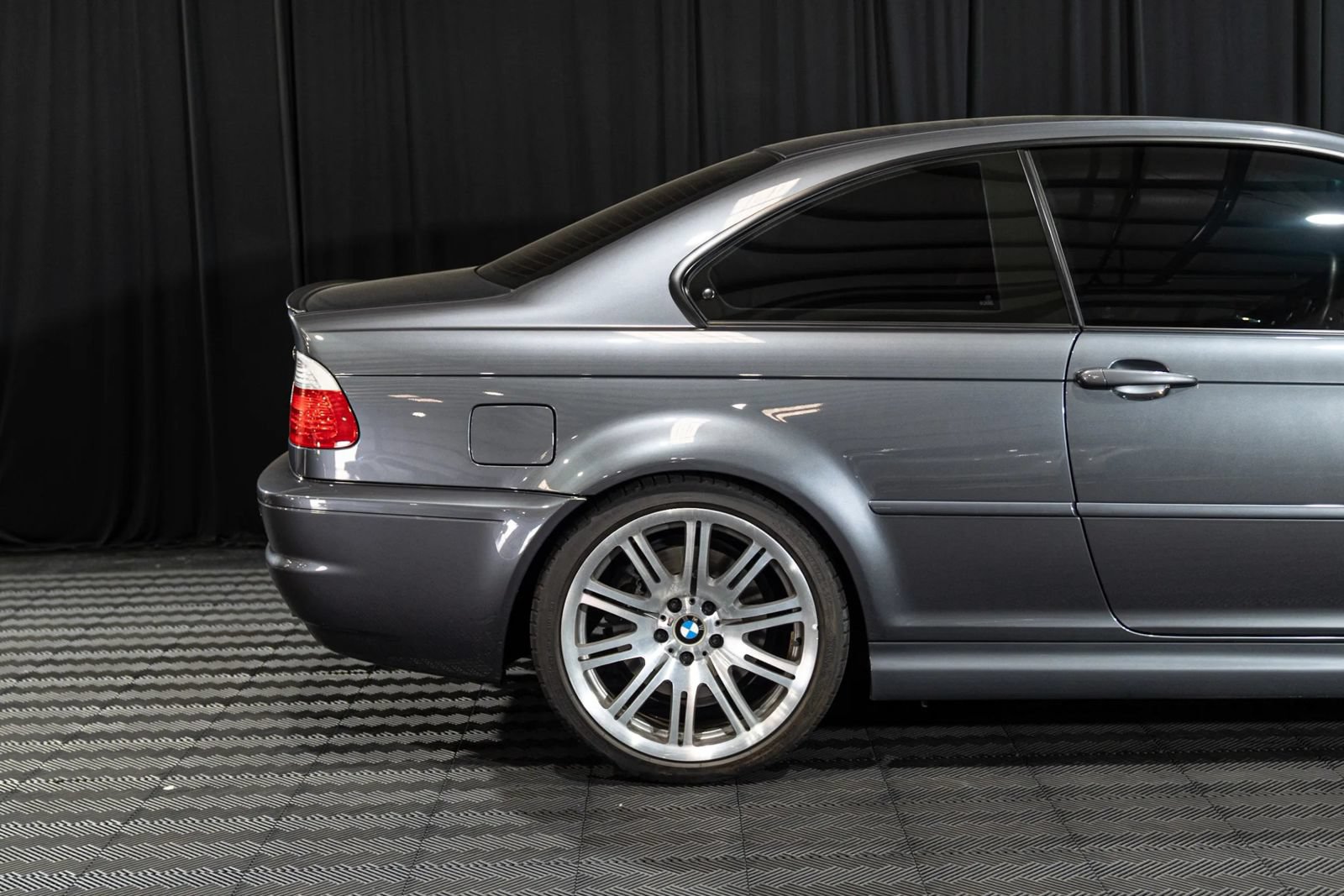 Used 2002 BMW M3 Coupe RWD image 9