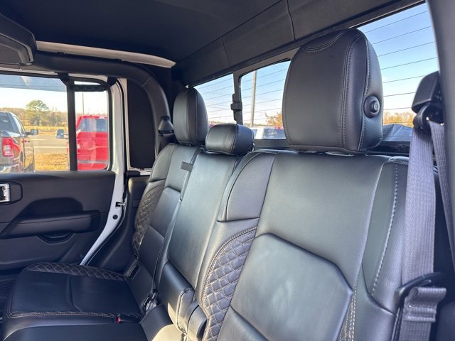 Used 2022 Jeep Gladiator Overland image 15