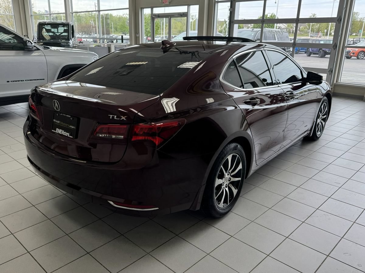 Used 2016 Acura TLX FWD image 11