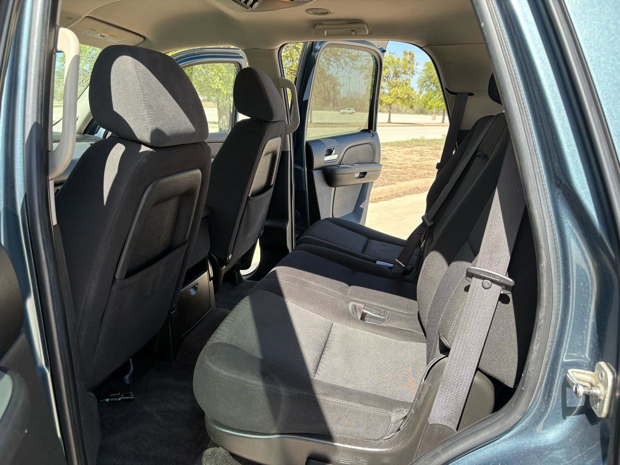 Used 2010 Chevrolet Tahoe LS RWD image 19