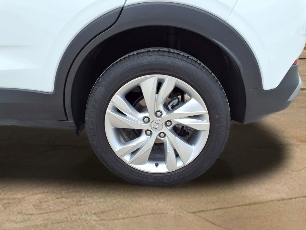 Used 2025 Buick Encore GX Preferred AWD/4WD image 24