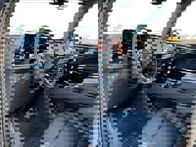 New 2026 Chevrolet Traverse LT w/ Midnight/Sport Edition image 8