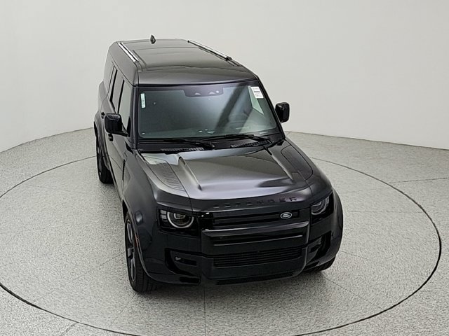 New 2026 Land Rover Defender 130 V8 AWD/4WD image 14